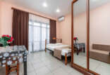 TAN_5570 TAN_5570