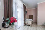 TAN_5794 TAN_5794