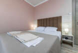 TAN_5803 TAN_5803