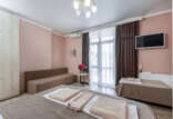 TAN_5829 TAN_5829
