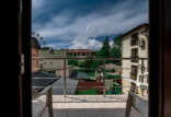 TAN_5872 TAN_5872